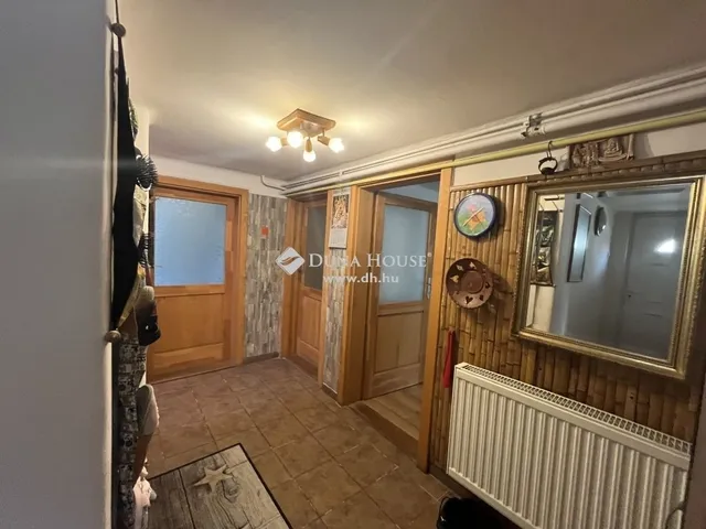 Eladó ház Szombathely 302 nm