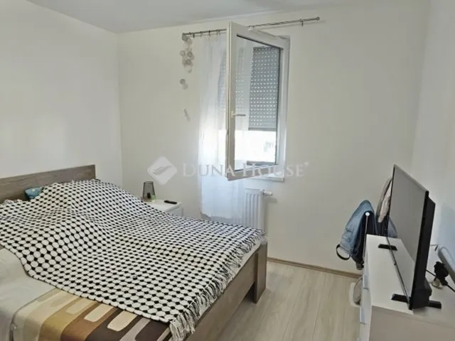 Eladó lakás Szombathely, Ifjúsági lakótelep 63 nm