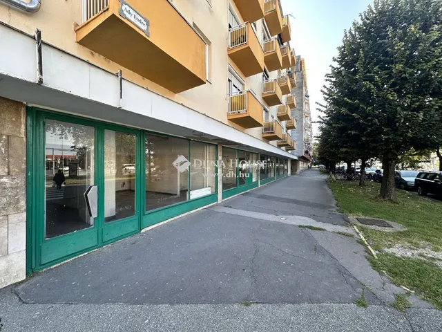 Kiadó kereskedelmi és ipari ingatlan Szombathely 373 nm