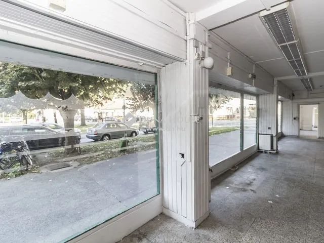 Kiadó kereskedelmi és ipari ingatlan Szombathely 373 nm