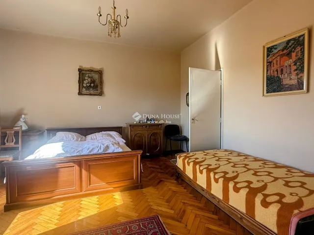 Eladó ház Szombathely, Kámon 174 nm