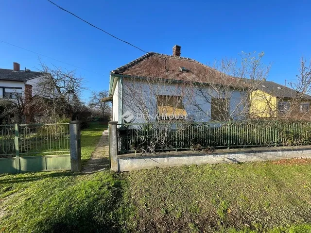 Eladó ház Nádasd 91 nm