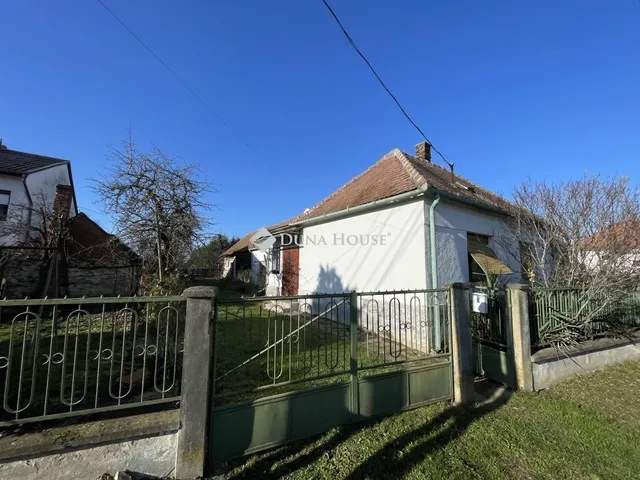 Eladó ház Nádasd 91 nm