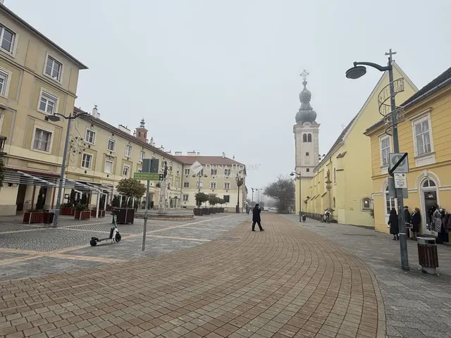 Eladó lakás Szombathely, Belváros, Savaria tér 78 nm