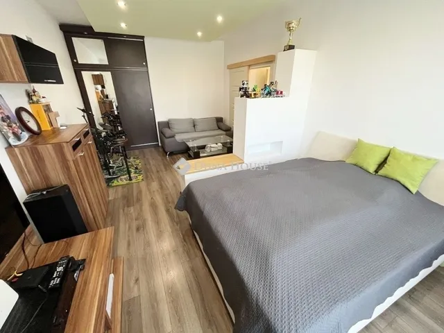 Eladó lakás Szombathely, Derkovits-lakótelep 42 nm