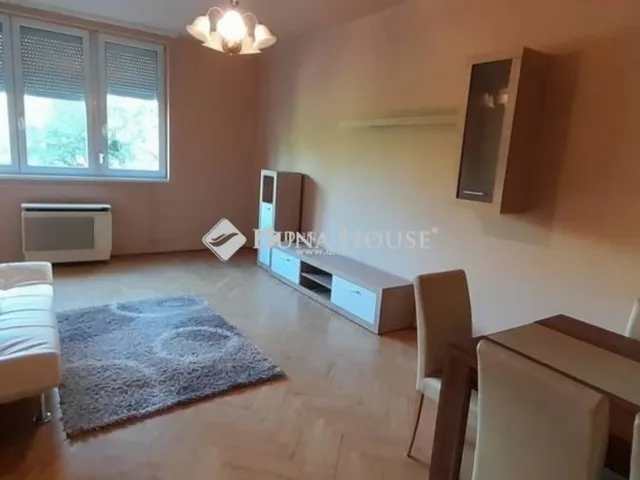 Kiadó lakás Szombathely, Derkovits-lakótelep 55 nm