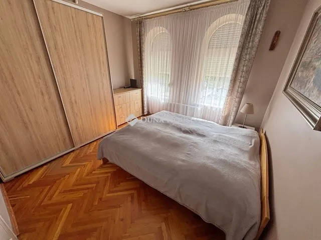 Eladó ház Szombathely, Kámon 199 nm