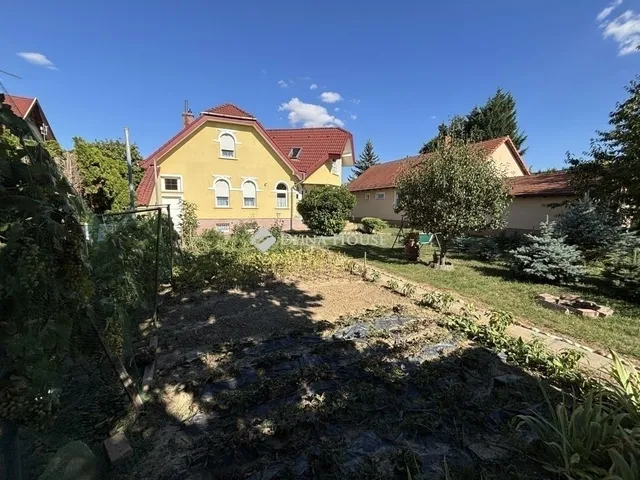 Eladó ház Szombathely, Kámon 199 nm
