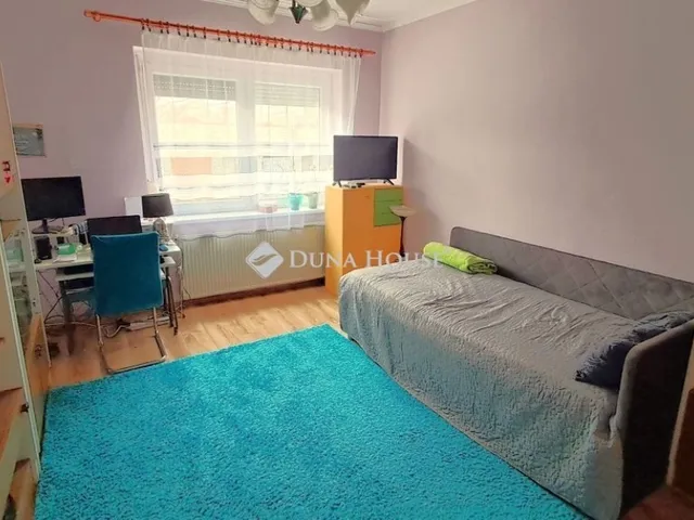 Eladó lakás Csepreg 53 nm