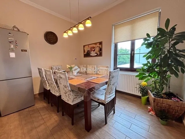 Eladó lakás Szombathely 143 nm