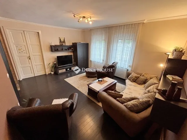 Eladó lakás Szombathely 143 nm