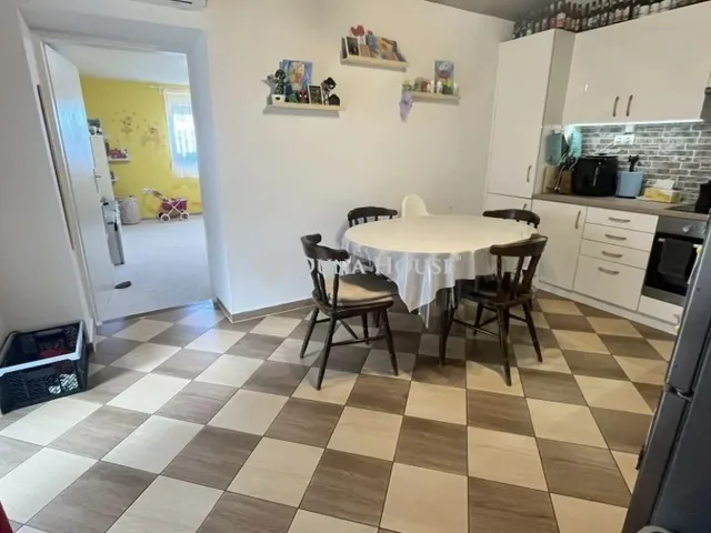 Eladó ház Meggyeskovácsi 93 nm