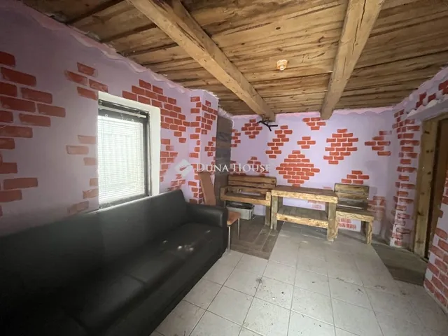 Eladó telek Alsóújlak 1622 nm