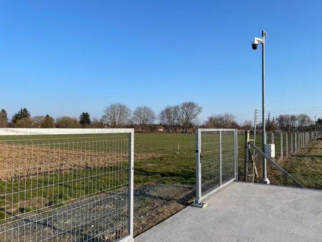 Kiadó kereskedelmi és ipari ingatlan Gyöngyösfalu 5862 nm