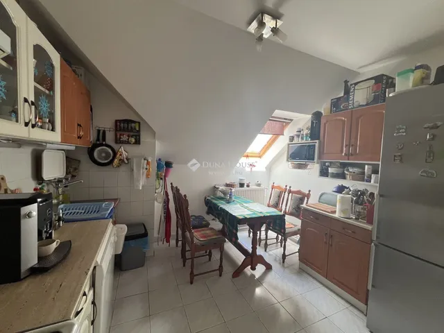 Eladó ház Szombathely, Újperint, Fábián Gyula utca 302 nm