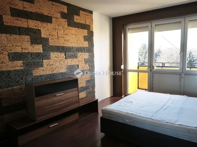 Eladó lakás Szombathely, Derkovits-lakótelep 55 nm