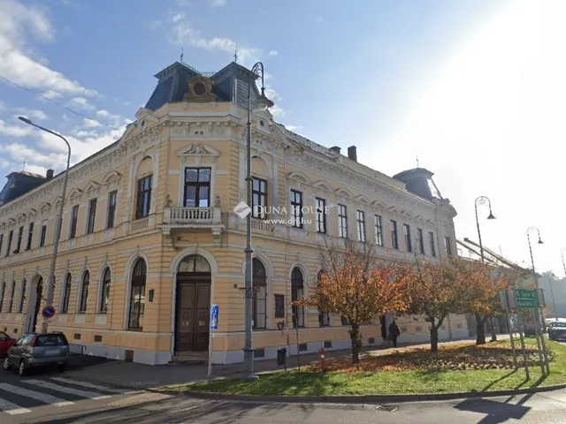 Eladó lakás Sárvár 92 nm