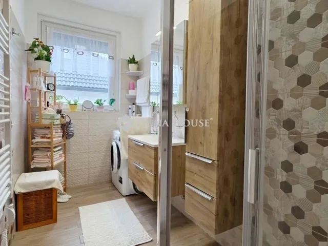 Eladó ház Szombathely, Kámon 200 nm