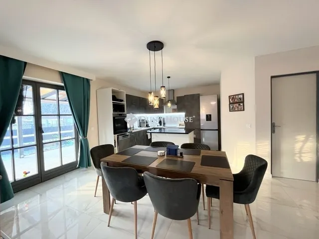 Eladó ház Sé 130 nm