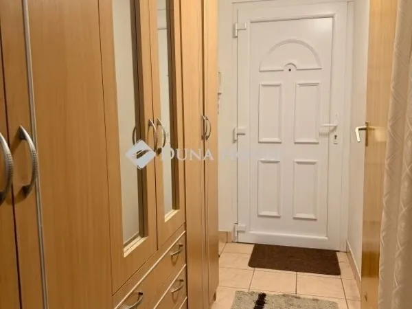 Eladó lakás Szombathely, Olad 30 nm