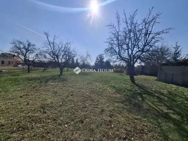 Eladó ház Nárai 63 nm