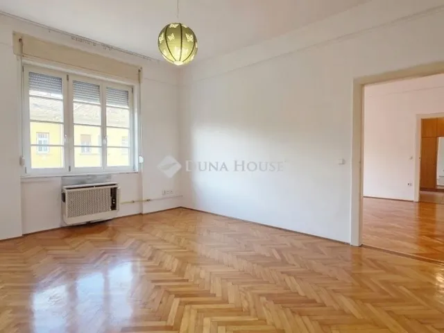 Eladó lakás Szombathely, Belváros 67 nm