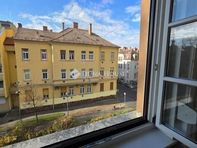 Eladó lakás Szombathely, Belváros 67 nm