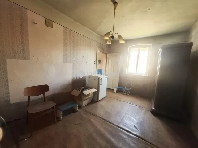 Eladó ház Nárai 63 nm