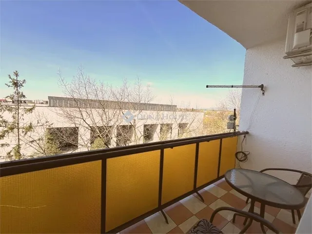 Eladó lakás Szombathely, Kámon 55 nm