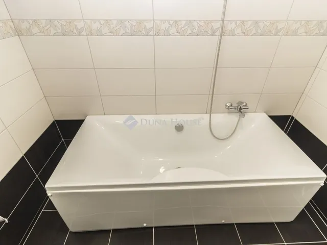 Eladó lakás Szombathely 81 nm