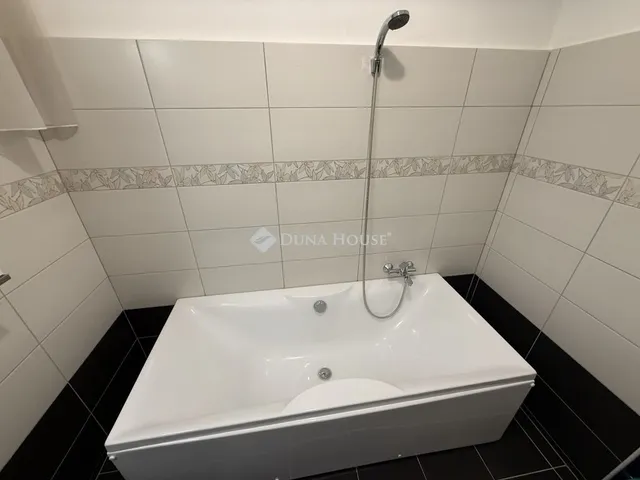 Eladó lakás Szombathely 81 nm