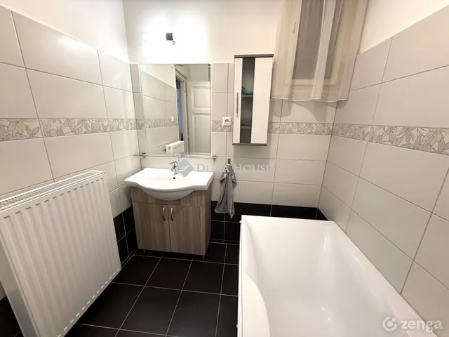 Eladó lakás Szombathely 81 nm