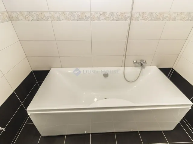 Eladó lakás Szombathely 81 nm