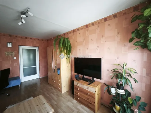 Eladó lakás Szombathely, Oladi lakótelep 77 nm