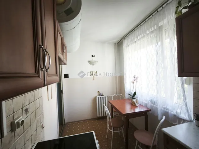 Eladó lakás Szombathely, Oladi lakótelep 77 nm