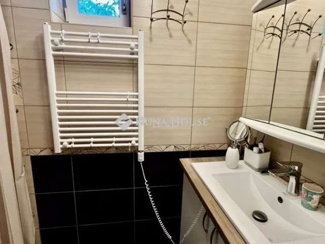 Eladó ház Szombathely, Petőfitelep 240 nm