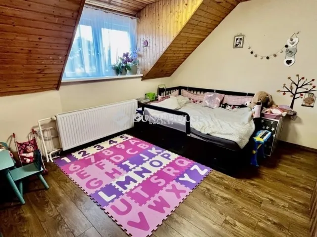 Eladó ház Szombathely, Petőfitelep 240 nm