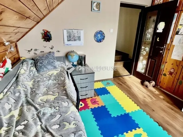 Eladó ház Szombathely, Petőfitelep 240 nm