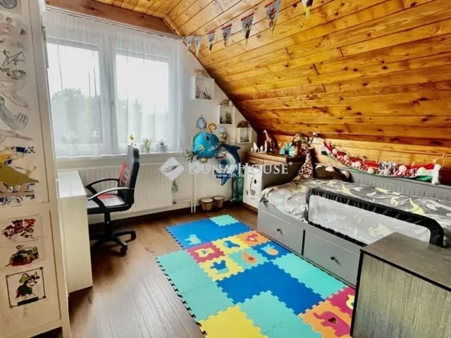 Eladó ház Szombathely, Petőfitelep 240 nm