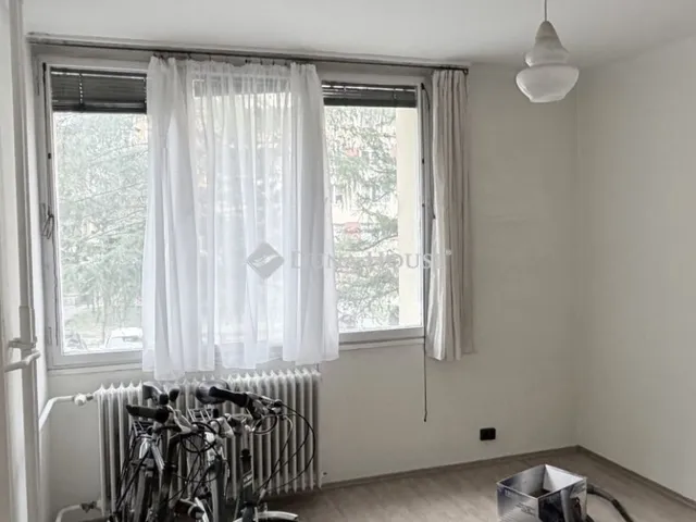 Eladó lakás Szombathely, Derkovits-lakótelep 53 nm