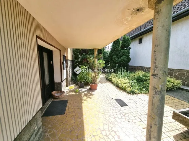Eladó ház Sárvár 140 nm