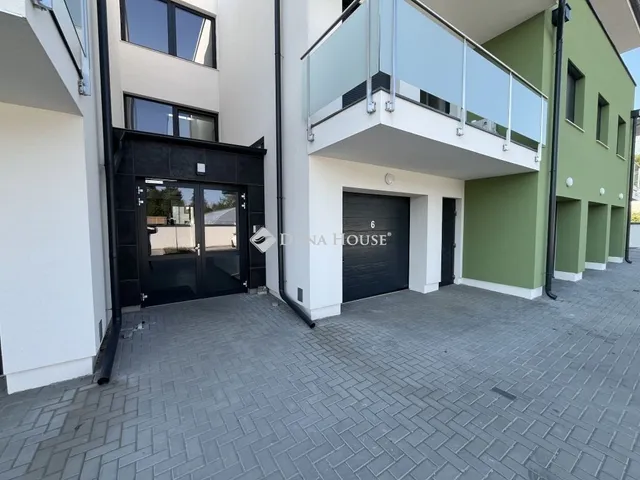 Kiadó lakás Szombathely, Kámon 66 nm
