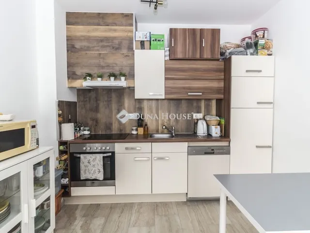 Kiadó lakás Szombathely, Belváros 47 nm