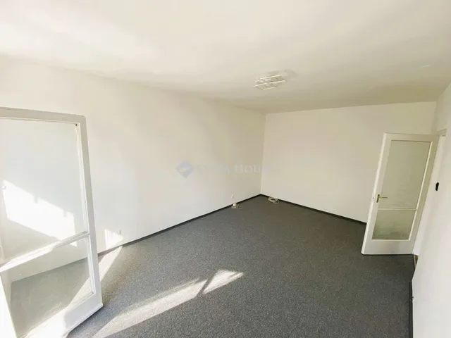 Eladó lakás Szombathely, Derkovits-lakótelep 51 nm