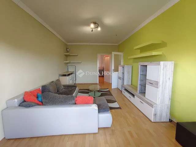 Eladó lakás Szombathely, Derkovits-lakótelep 56 nm