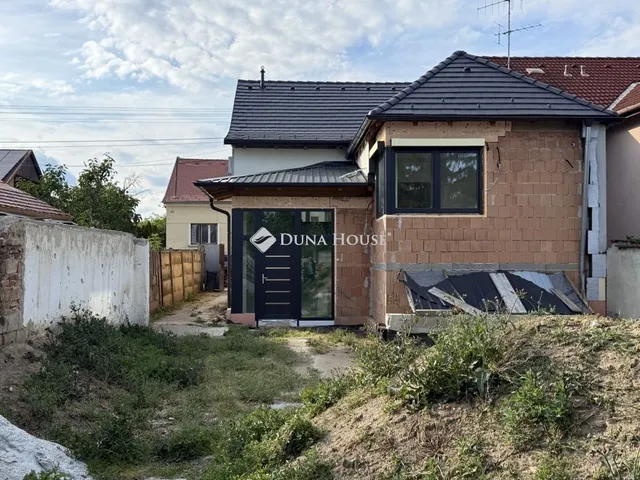 Eladó ház Szombathely, Ifjúsági lakótelep 147 nm