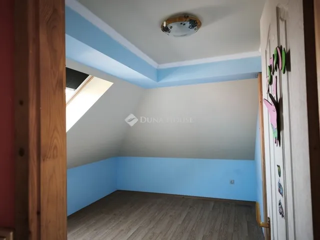 Eladó ház Szombathely, Petőfitelep 168 nm