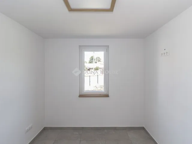 Eladó ház Kám 65 nm