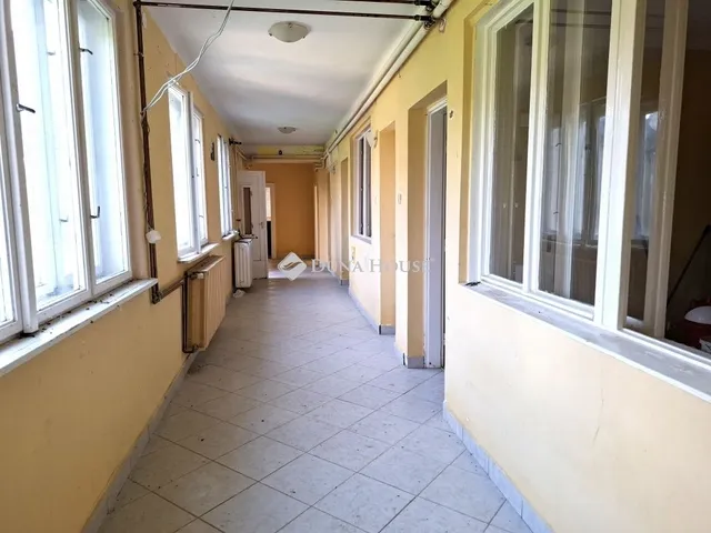 Eladó ház Bozzai 110 nm