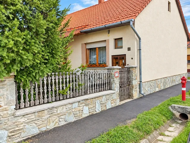 Eladó ház Sárvár 100 nm